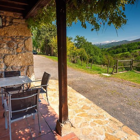 La Casona De Sovina Vendégház Piloña Kültér fotó