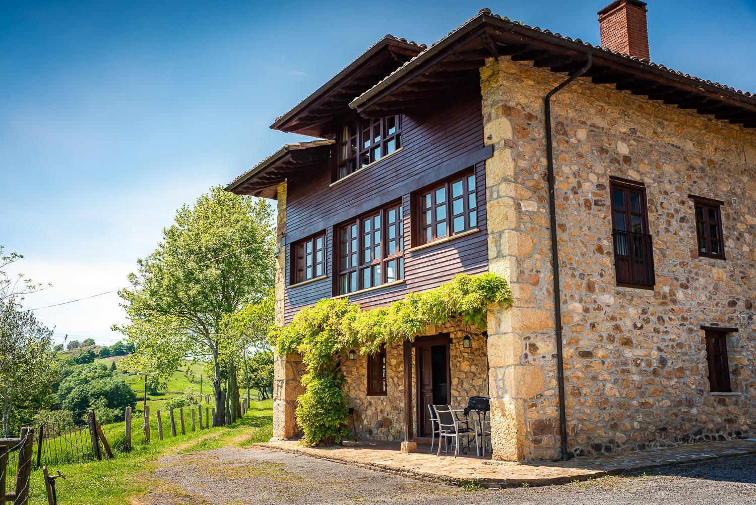 La Casona De Sovina Vendégház Piloña Kültér fotó